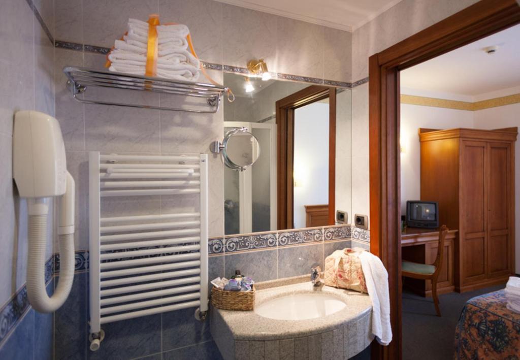 Hotel Bologna Bardolino Habitación foto